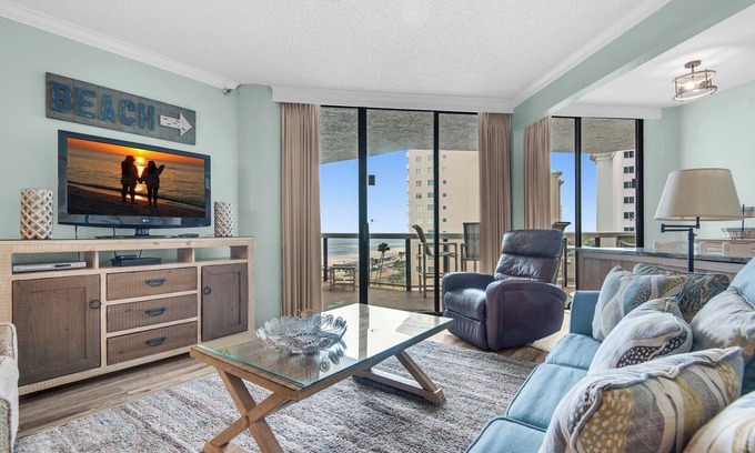 Miramar Beach Condo | ⭐Gulf Views-Skybridge-Pool-Tiki Bar-2BR Surfside Resort #404⭐