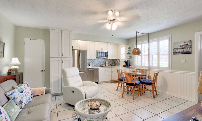 St. Pete Beach Condo | 🌴 Gulf Winds 1BR Condo — Updated Kitchen & Steps from the Sand