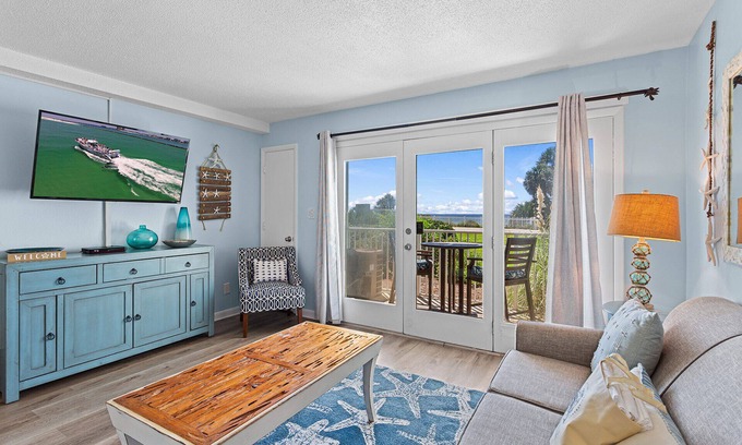 Miramar Beach Condo | Gulfview 113 - Scenic Hwy 98, Amazing Gulf Views, Steps From The Beach!