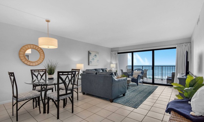 Destin Condo | GULFVIEW! SLEEPS 6! AVAILABLE NOW!