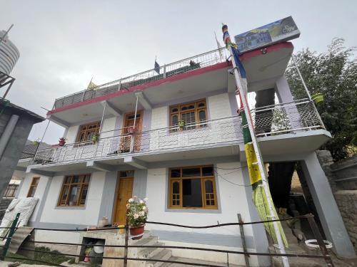 Khattalwada House | Gurmed Homestay by The Himalayan Abode