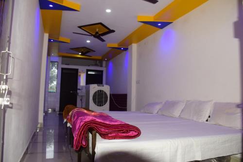 Ujjain House | Gurudham Guest house