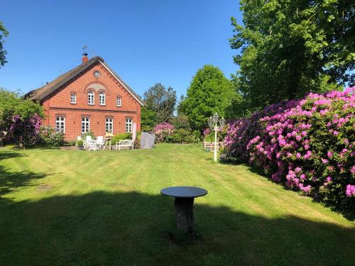 Strackholt Apartment | Gut Strackholt FeWo Seemannsgarn