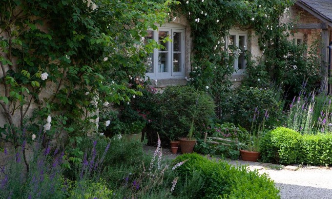 West Knoyle Bed & Breakfast | Gutchpool Farm