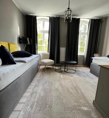 Muritz House | Gutshauszimmer Neu Gaarz
