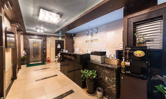 Gwangmyeong Hotel | Gwangmyeong Saint