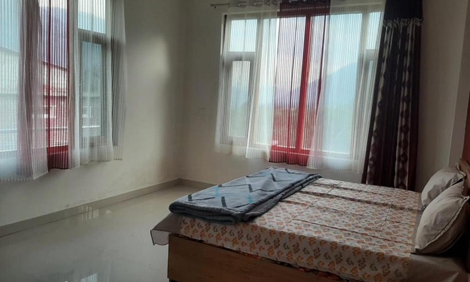Manali House | Gyafo Gesar Home stay katrain
