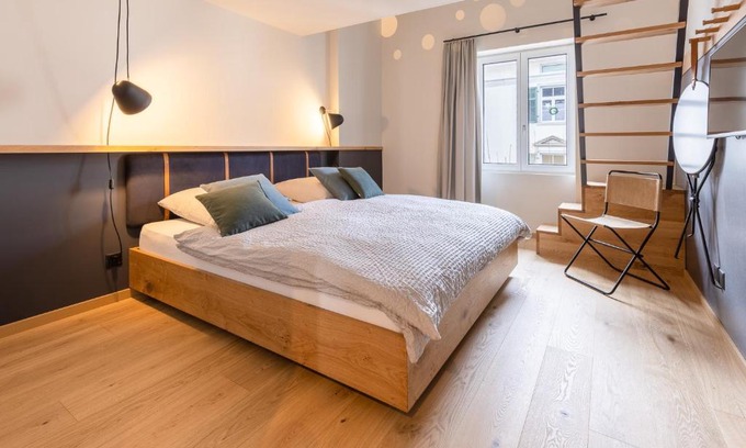 Thusis Bed & Breakfast | Gyger Restaurant Confiserie B&B