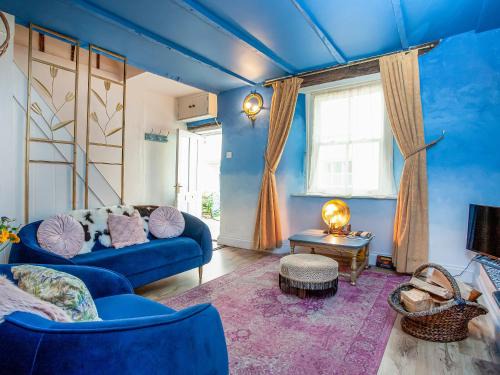 Polruan House | Gypsett