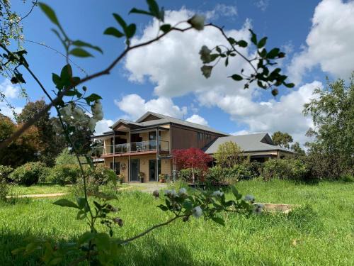 Labertouche House | Gypsy Creek Winery