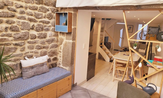 Gatteville-le-Phare House | Héméra: House in the heart of Barfleur