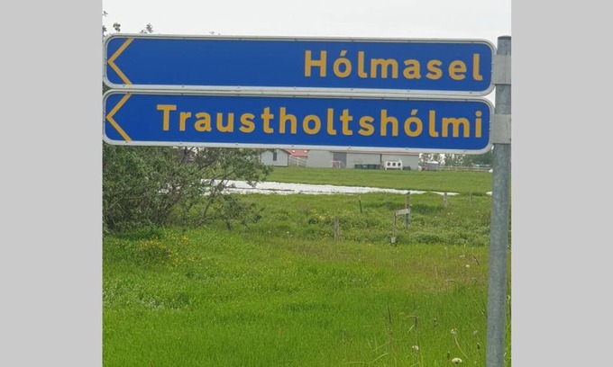 Selfoss Apartment | Hólmasel Riverside Cabin 1