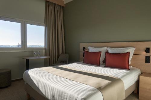 La Chapelle-Saint-Luc Hotel | Hôtel Akena Troyes - La Chapelle St-Luc
