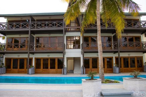 Morondava Hotel | Hôtel Baobab Café
