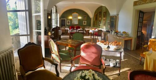 Saint-Andre-de-Majencoules Hotel | Hôtel Château Du Rey