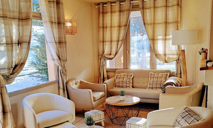 Montclar Hotel | Hôtel Espace