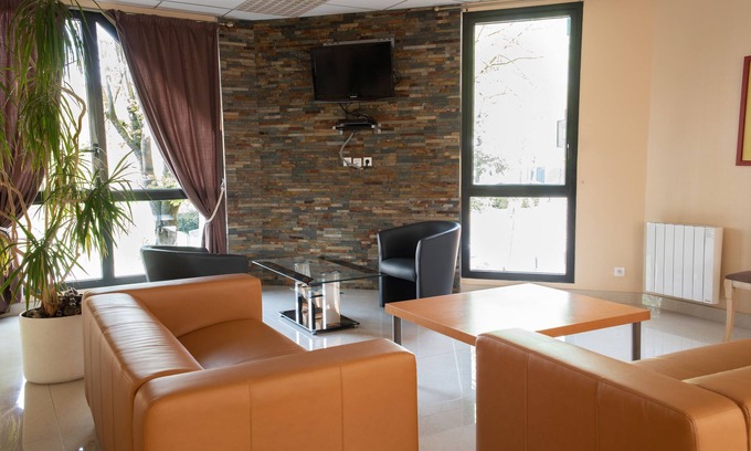 Plaisir Hotel | Hôtel Garabel