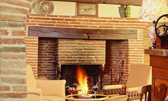 Montaigut-sur-Save Hotel | Hôtel Le Ratelier