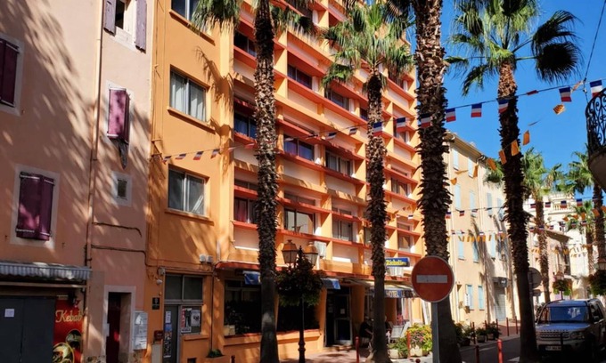 Le Boulou Hotel | Hôtel le Richelieu