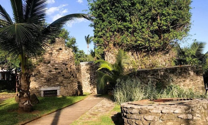 Montvert-les Bas Hotel | Hôtel le Soleil Couchant