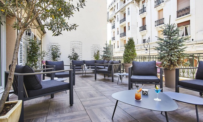 Thermal Hotel | Hôtel Les Nations The Originals Boutique VICHY