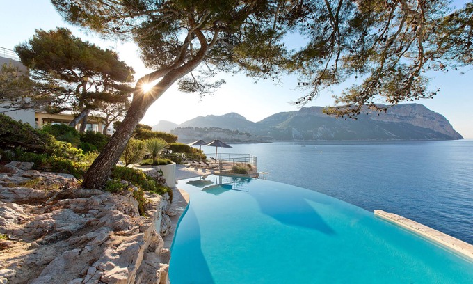 Cassis Hotel | Hôtel Les Roches Blanches