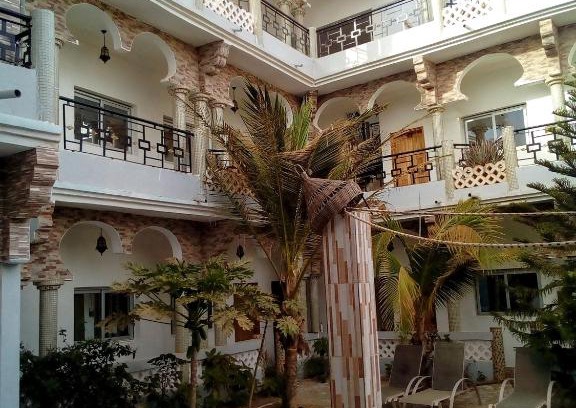 Toubab Dialao Hotel | Hôtel Paradialaw