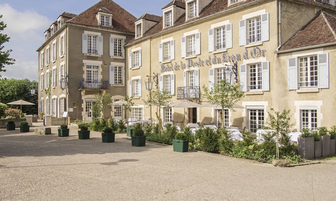 Vezelay Hotel | Hôtel Restaurant de la Poste et du Lion d'Or
