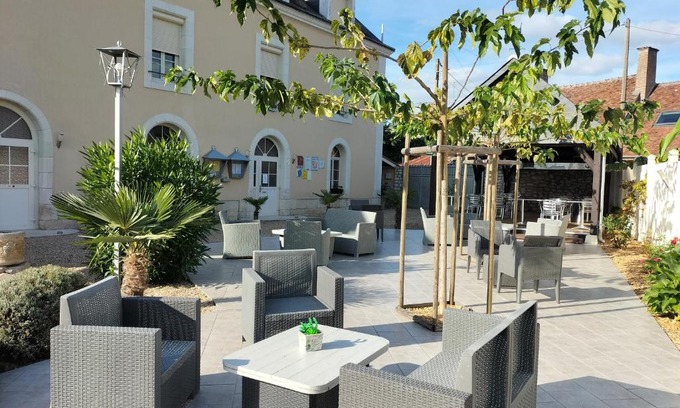 Thesee Hotel | Hôtel Restaurant Le Moulin de la Renne Adults Only proche Zoo de Beauval