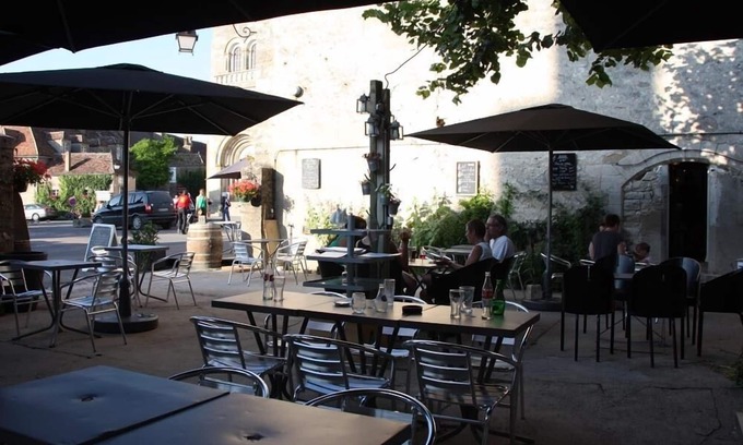 Vezelay Hotel | Hôtel & Restaurant SY La Terrasse