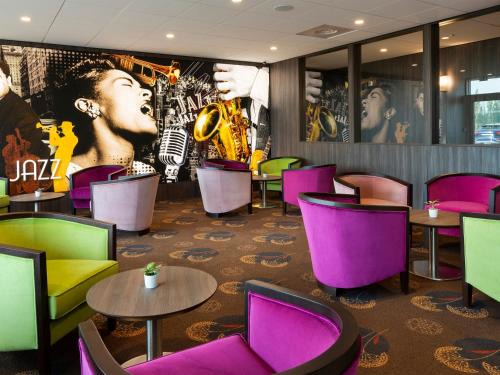 Plaisir Hotel | Hôtel Roi Soleil Prestige Plaisir - St Quentin
