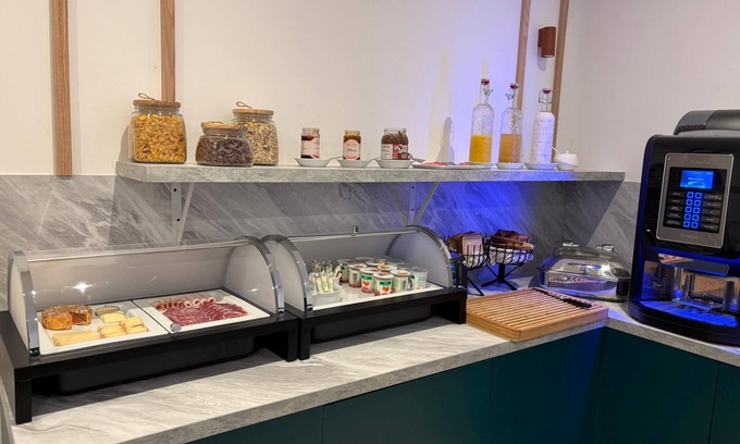 Quartier Saint-Ambroise Hotel | Hôtel Seb&Co