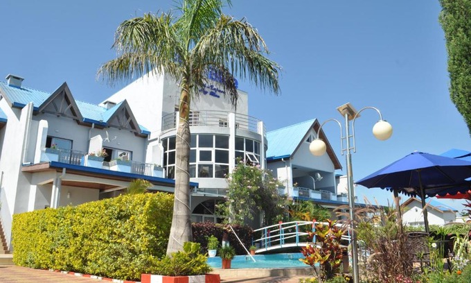 Antananarivo Hotel | Hôtel Sky blue Mada