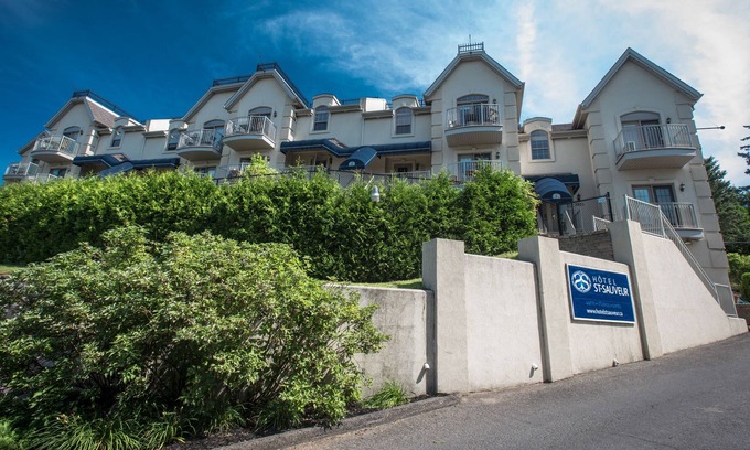 Piedmont Hotel | Hôtel St-Sauveur