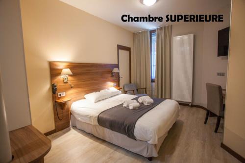 Lons-le-Saunier Hotel | Hôtel Terminus - Pizzeria Pizz'a gogo - salle de sport - face à la gare