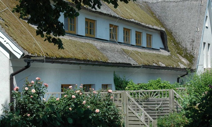 Alt Reddevitz Apartment | Höfthus 17 - HH17
