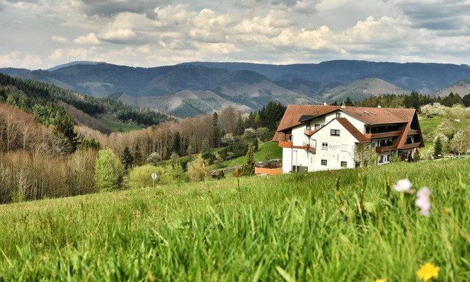 Kutt Hotel | Höhenhotel & Restaurant Kalikutt