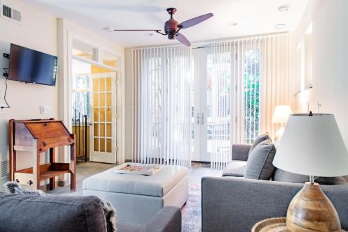 Stanton Park House | H St Sanctuary Capitol Hill Carriage House