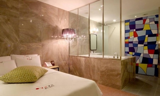 Samsan-dong Hotel | H2 Hotel