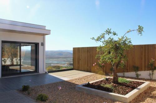 Espartal Villa | H36 Pine Villa