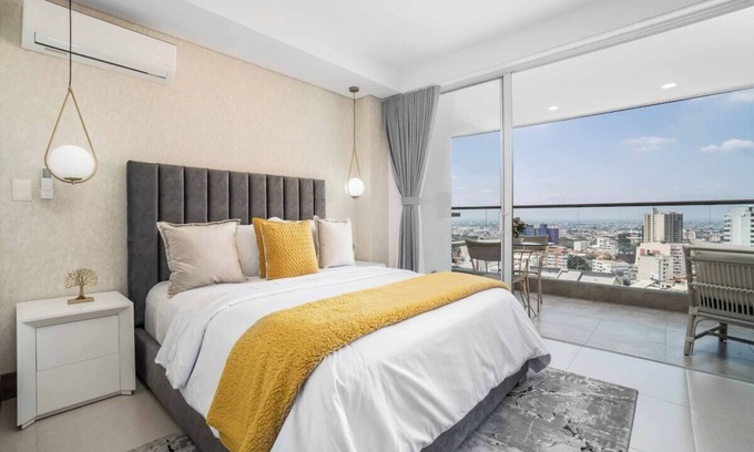 Granada Apartment | H604 - Beautiful View with Balcony, Pool & Parking