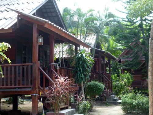 Ko Pha-ngan Resort | Haad Salad Resort