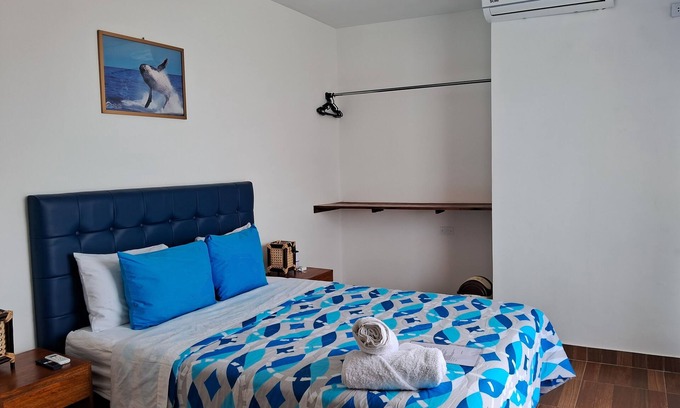Canoas Hotel | Hab23 Hotel Frente al mar Ideal Para Disfrutar del sol y Descansar con Wifi y AC