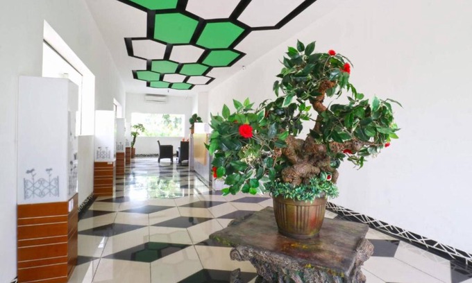 Jakarta Utara House | Habibah Syariah Hotel