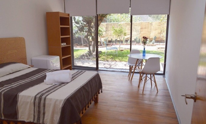 Queretaro Municipality Apartment | Habitación Huizache en Casa Tezontle