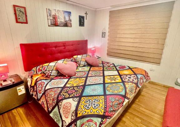 San Antonio House | Habitacion Deluxe, Wi-Fi, desayuno gratis y a minutos del crucero!