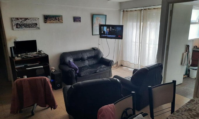 Mar del Plata Bed & Breakfast | HABITACION en casa de flia a compartir con otro masculino