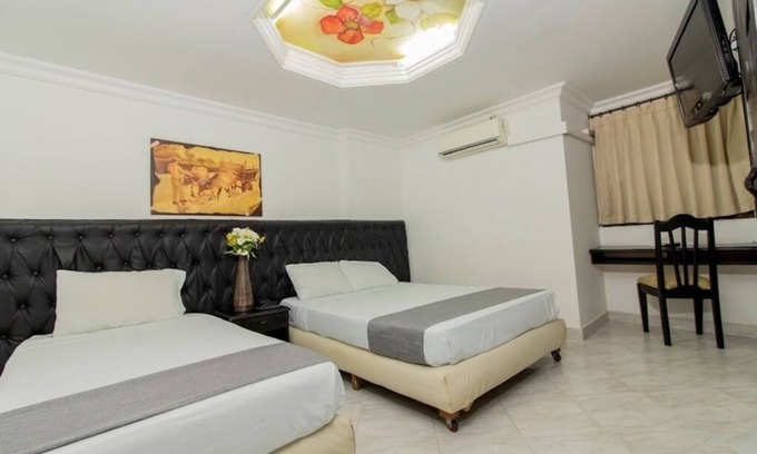 El Prado Hotel | Habitacion Standar Triple Cerca Al Malecón Turístico Río Magdalena Barranquilla