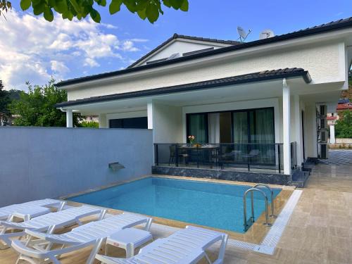 Aslanbucak Villa | HACI BEY VİLLALARI