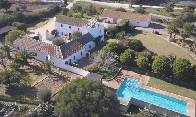 Vejer de la Frontera Villa | Hacienda Vejer - Luxury Andalucian Hacienda with 15 m pool for 10 people